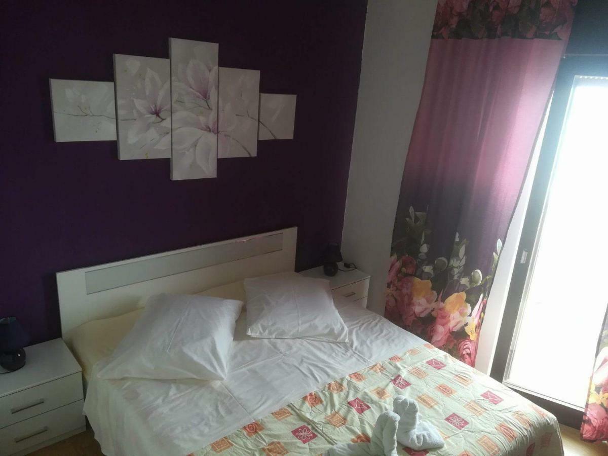Apartmani Marenda Supetarska Draga Ngoại thất bức ảnh